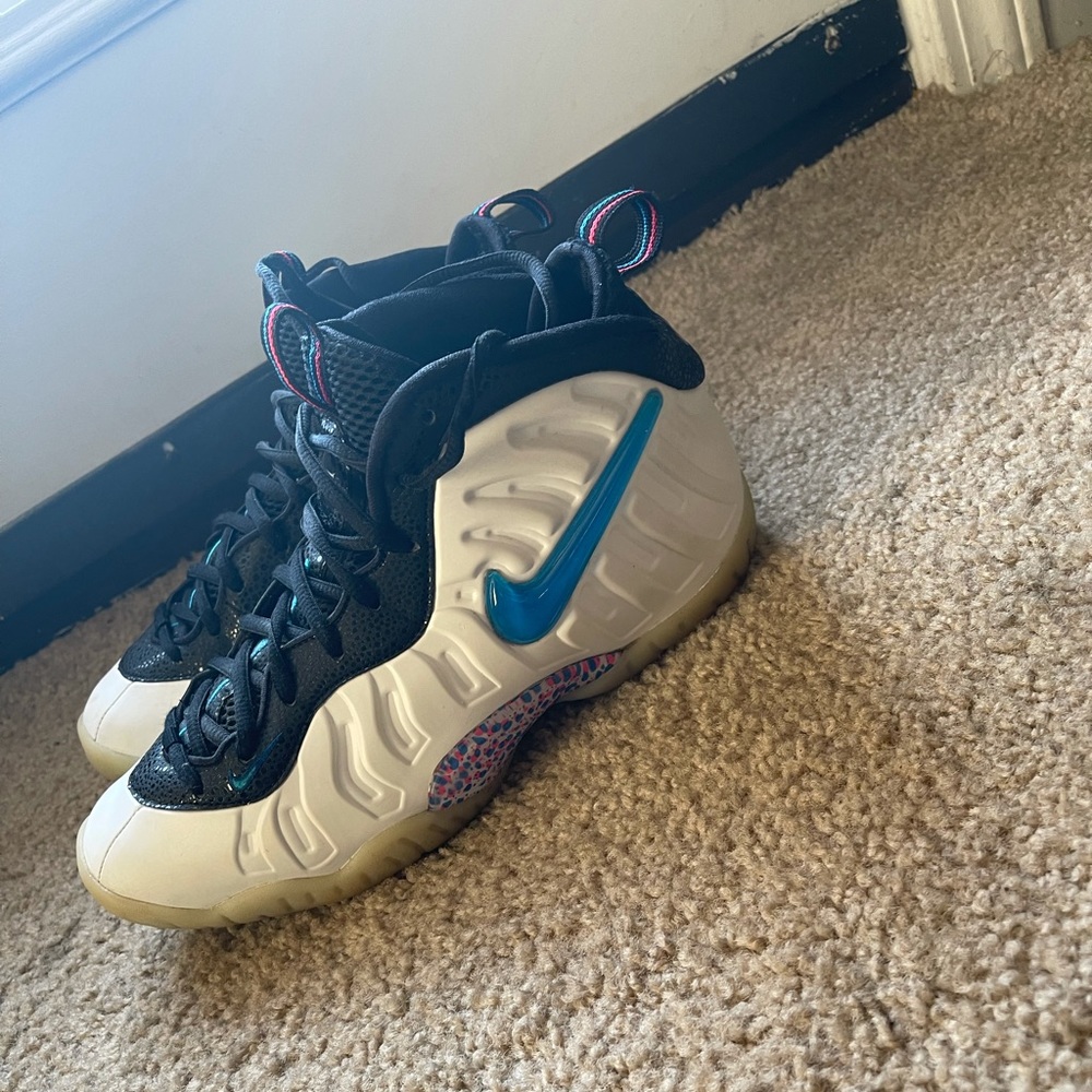 COPY - Nike Foamposites size 6.5